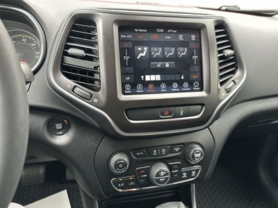 2022 Jeep Cherokee Trailhawk