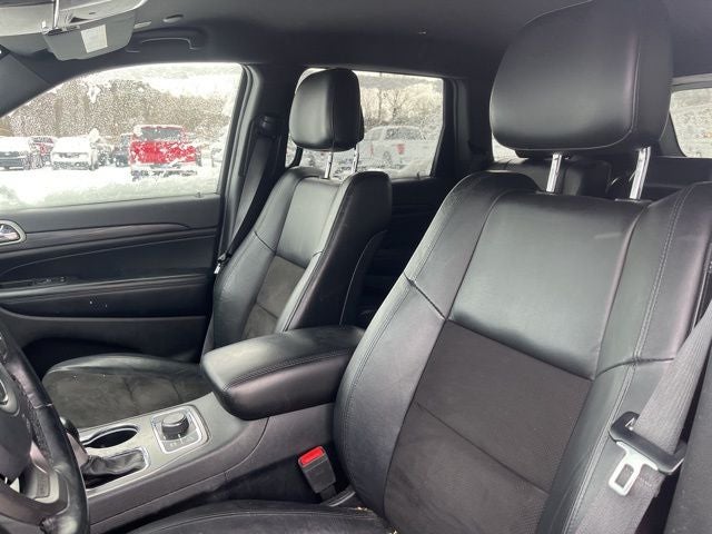 2020 Jeep Grand Cherokee Laredo