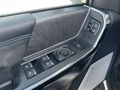 2025 Ford F-250SD Platinum