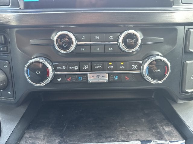 2024 Ford F-450SD Lariat DRW