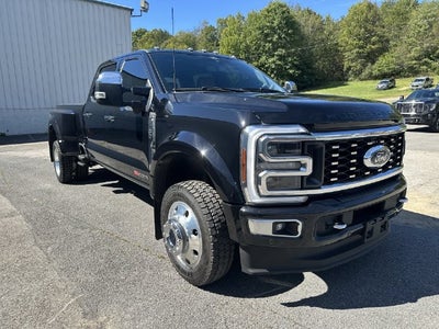 2024 Ford F-450SD Platinum DRW