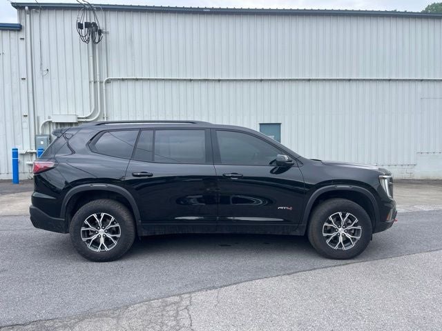 2025 GMC Acadia AT4