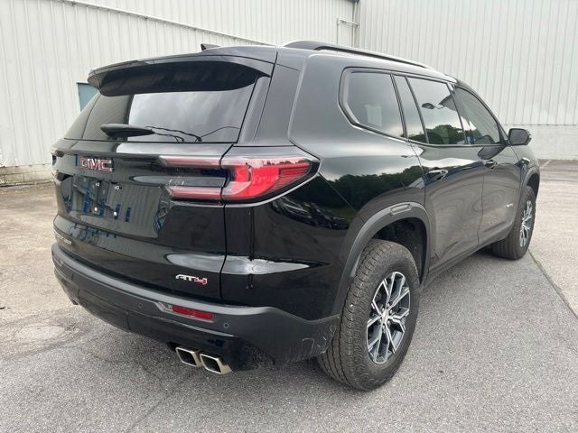 2025 GMC Acadia AT4