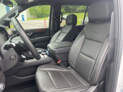 2025 GMC Yukon XL Denali