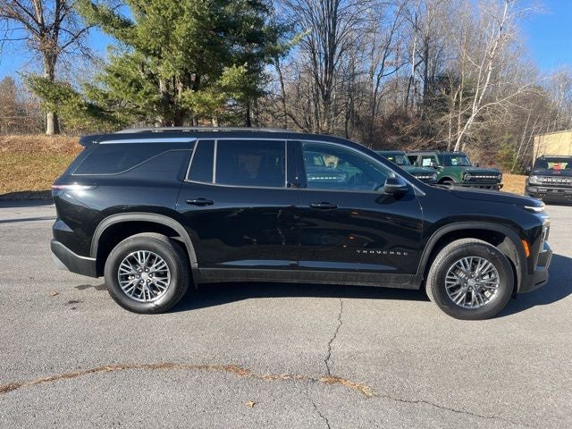 2025 Chevrolet Traverse LT 2LT