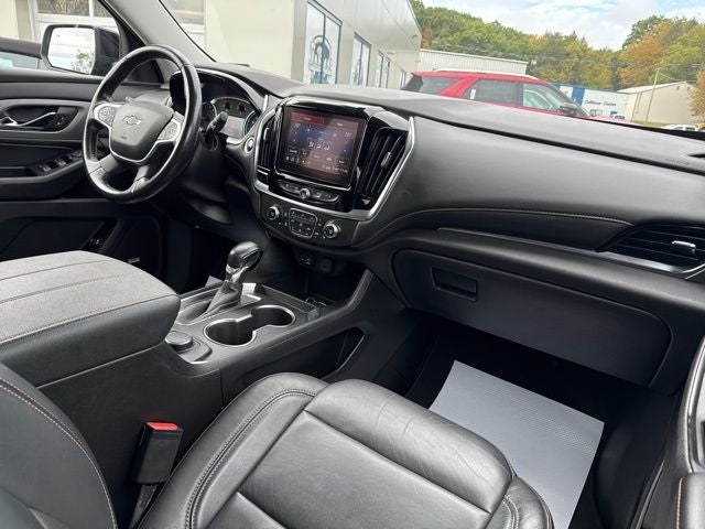 2021 Chevrolet Traverse RS