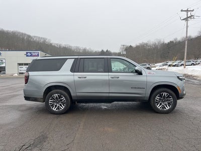 2025 Chevrolet Suburban Z71