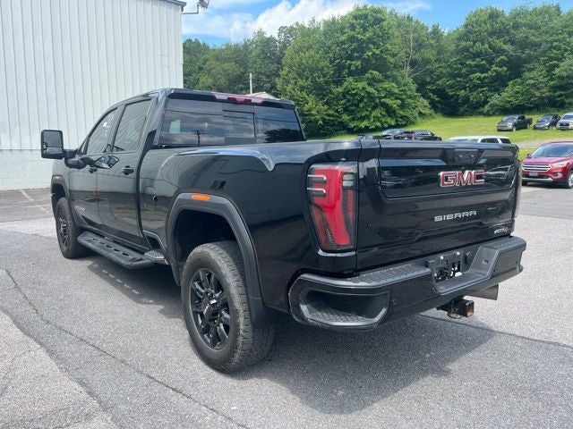 2025 GMC Sierra 2500HD AT4