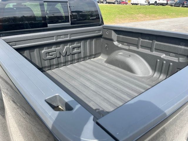2022 GMC Canyon AT4 w/Cloth