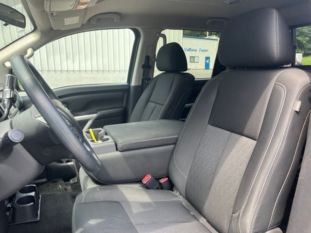 2019 Nissan Titan SV