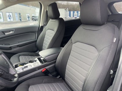 2020 Ford Edge SE