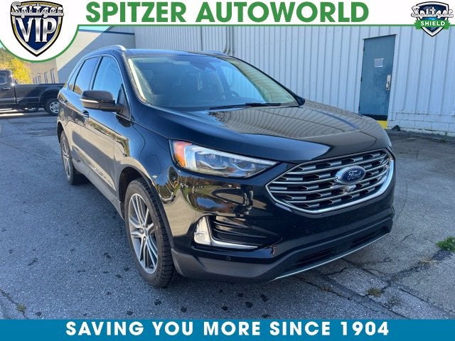 2022 Ford Edge Titanium