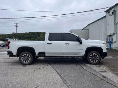 2024 Chevrolet Silverado 2500HD Custom