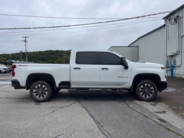 2024 Chevrolet Silverado 2500HD Custom