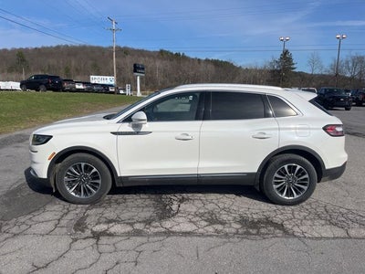 2022 Lincoln Nautilus Reserve