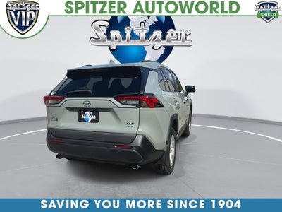 2020 Toyota RAV4 XLE