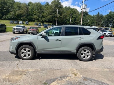2020 Toyota RAV4 XLE