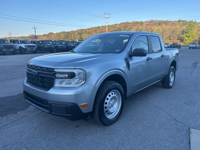 2022 Ford Maverick XL