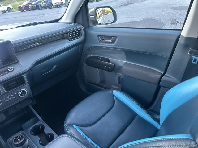 2022 Ford Maverick XL