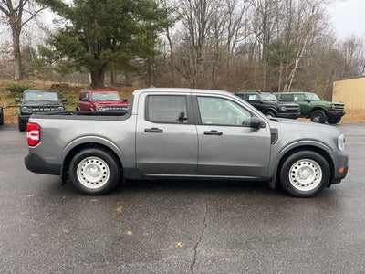 2022 Ford Maverick XL