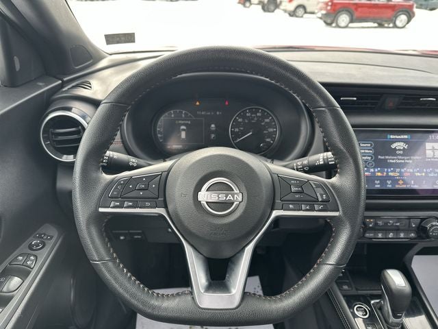 2023 Nissan Kicks SR