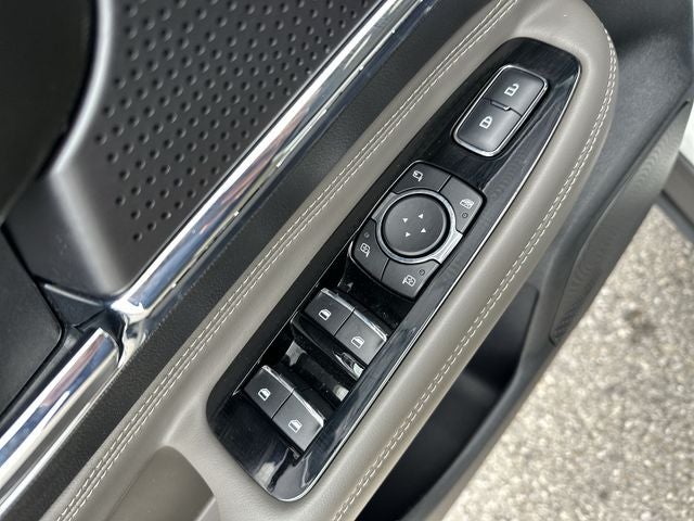 2025 Lincoln Corsair Reserve