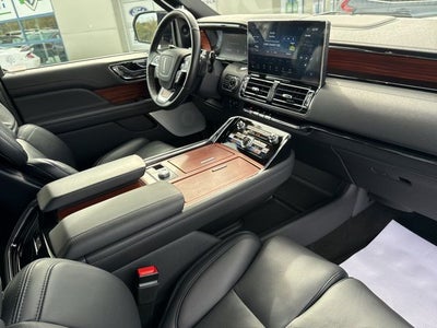 2024 Lincoln Navigator Reserve