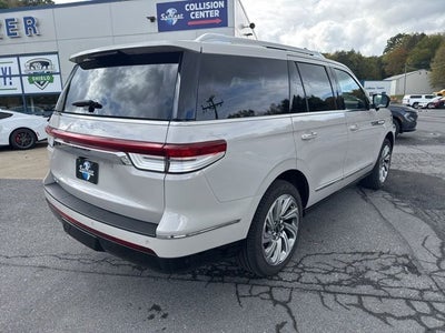 2024 Lincoln Navigator Reserve