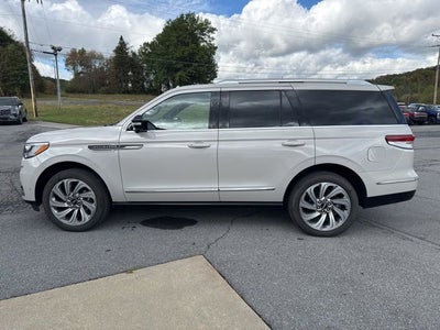 2024 Lincoln Navigator Reserve