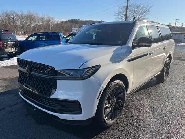 2025 Lincoln Navigator L Reserve