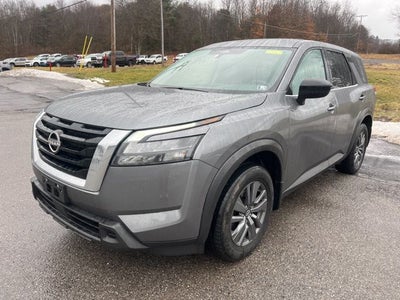 2023 Nissan Pathfinder S