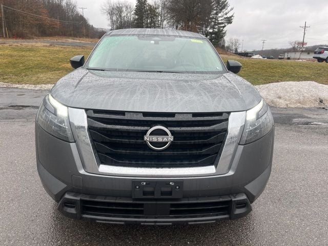 2023 Nissan Pathfinder S