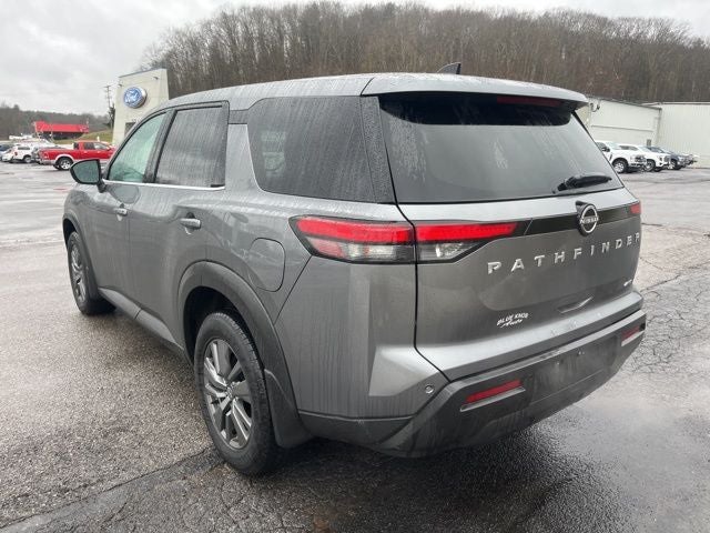 2023 Nissan Pathfinder S