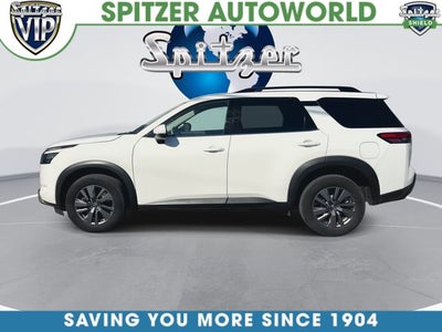 2024 Nissan Pathfinder SV