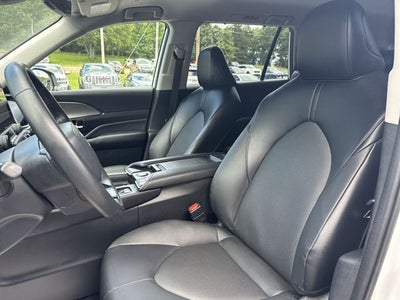 2024 Toyota Grand Highlander XLE