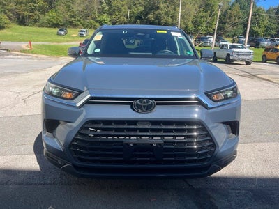 2025 Toyota Grand Highlander XLE