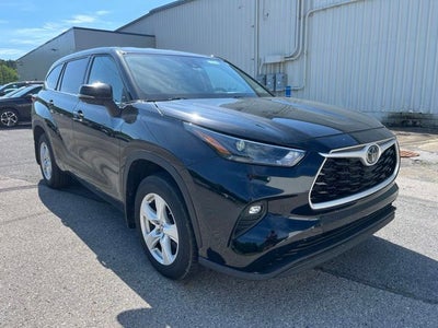 2022 Toyota Highlander LE