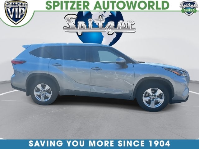 2023 Toyota Highlander LE