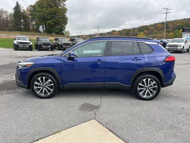 2023 Toyota Corolla Cross XLE