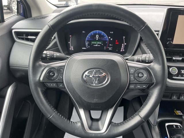 2023 Toyota Corolla Cross XLE