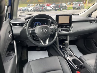 2023 Toyota Corolla Cross XLE