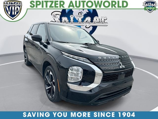 2022 Mitsubishi Outlander ES