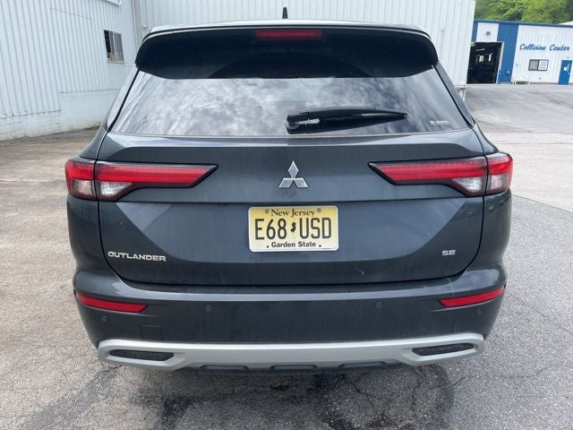 2024 Mitsubishi Outlander SE
