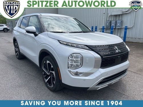 2024 Mitsubishi Outlander Base