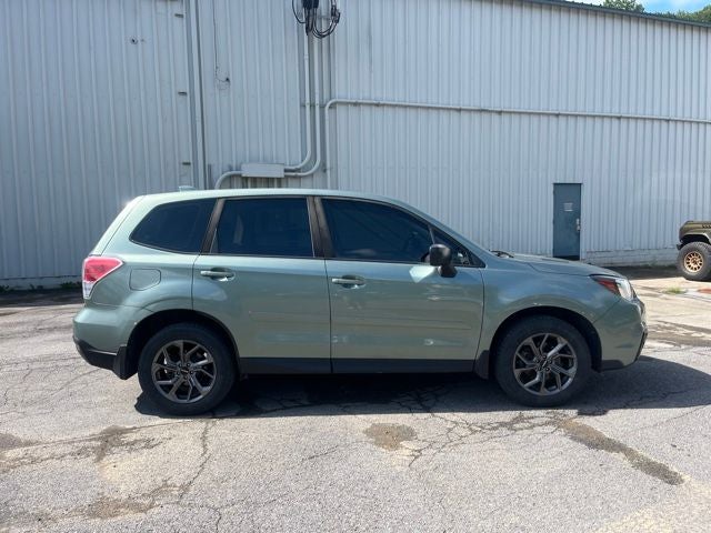 2017 Subaru Forester 2.5i