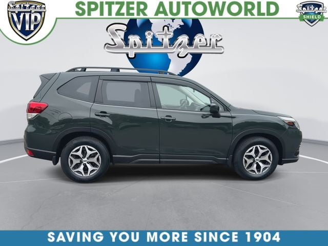 2024 Subaru Forester Premium