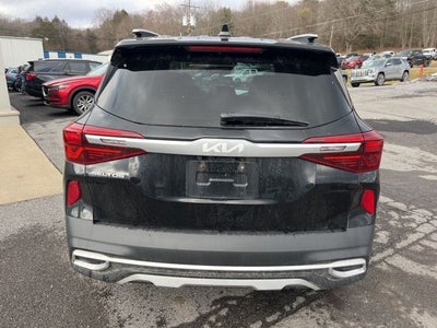 2022 Kia Seltos EX