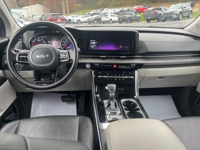 2024 Kia Carnival EX