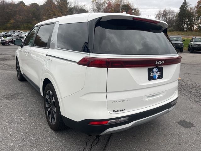 2024 Kia Carnival EX