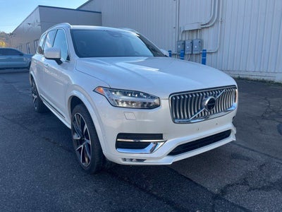 2024 Volvo XC90 B6 Plus Bright Theme